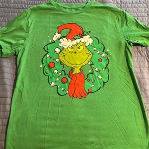 Grinch Tshirt!
